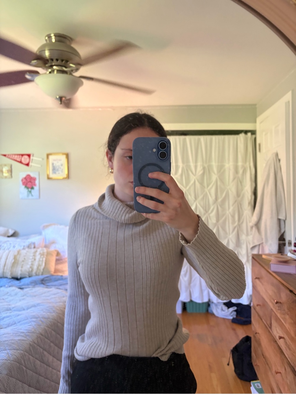 Croft & Barrow Ribbed Turtle Neck Sweater in Light Beige